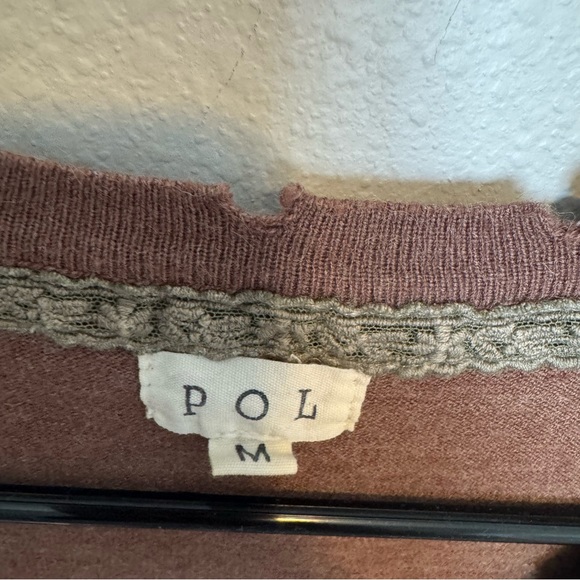 POL Brown Knit Top with Distressed Detail Size Medium - Picture 3 of 7